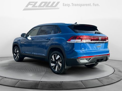 New 2025 Volkswagen Atlas Cross Sport SE image 5
