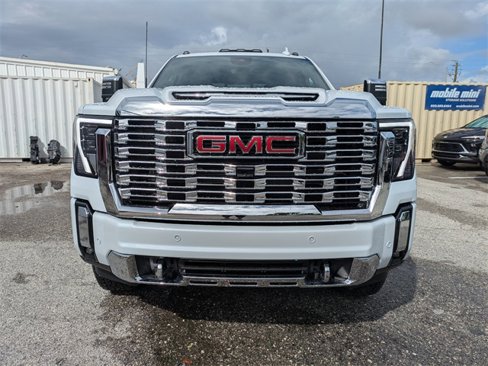 New 2026 GMC Sierra 2500 Denali w/ Denali Reserve Package image 9