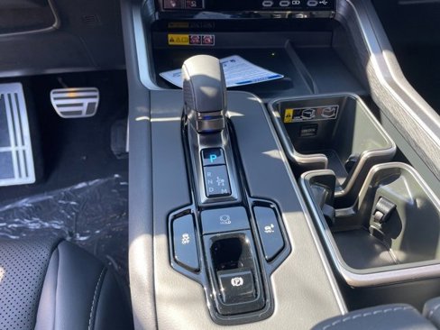 New 2026 Lexus TX 500h AWD image 20