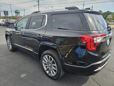 Certified 2023 GMC Acadia Denali w/ LPO, Floor Liner Package image 5