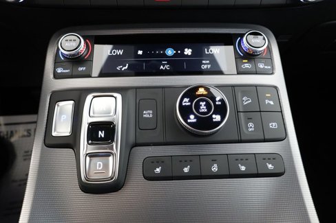 Used 2025 Hyundai Palisade Calligraphy image 18