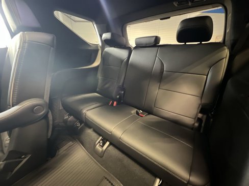 New 2026 Chevrolet Traverse High Country w/ LPO, Floor Liner Package image 27
