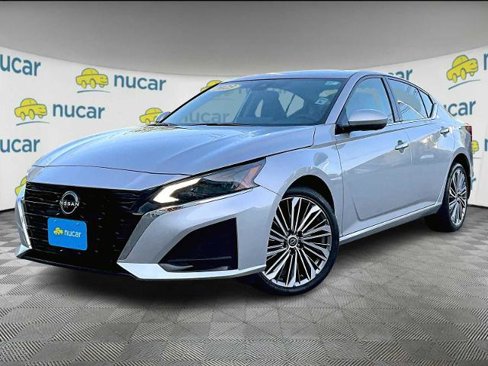 Certified 2023 Nissan Altima 2.5 SL image 3