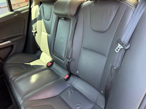 Used 2017 Volvo S60 T5 Dynamic w/ Vision Package image 7