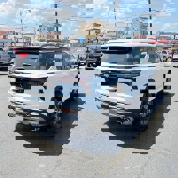 New 2026 Chevrolet Traverse LT w/ Driver Confidence Package image 6