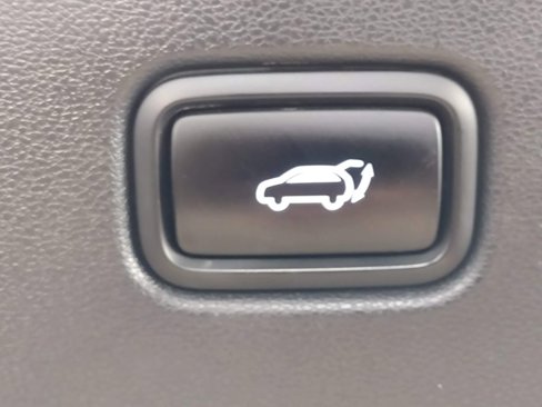 Used 2022 Hyundai Tucson Limited image 17