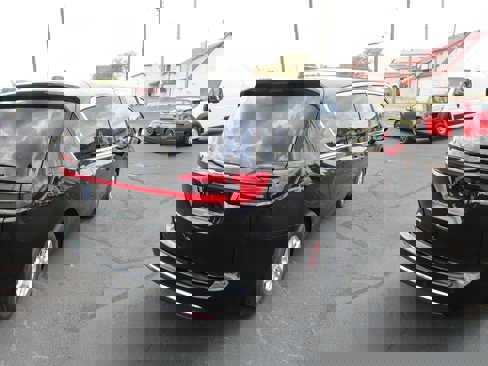 New 2026 Chrysler Pacifica Select image 4