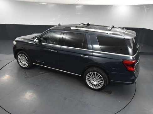 Used 2024 Ford Expedition Platinum image 64