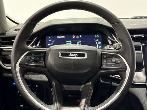 Used 2023 Jeep Grand Cherokee 4WD 4xe image 4