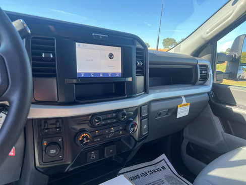 New 2026 Ford F550 4x4 Crew Cab Super Duty image 11