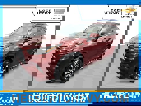 Used 2024 Toyota Highlander XLE image 1