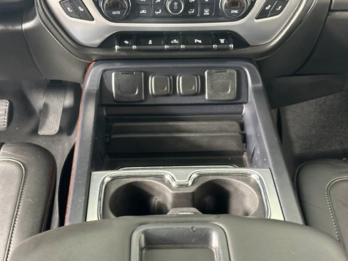 Used 2015 GMC Sierra 3500 SLT w/ Duramax Plus Package image 37