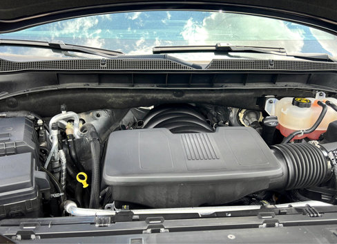 Used 2023 Chevrolet Suburban Premier image 20