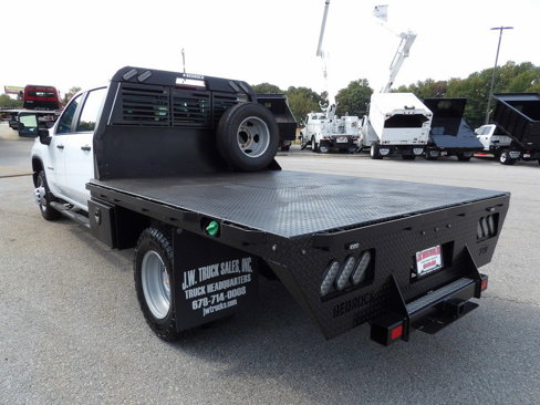 Used 2024 Chevrolet Silverado 3500 W/T w/ Snow Plow Prep Package image 5