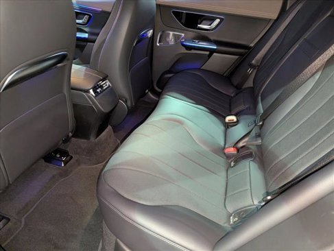 New 2026 Mercedes-Benz EQE 320 4MATIC SUV image 16