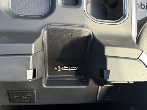 New 2025 Chevrolet Silverado 1500 LTZ image 20