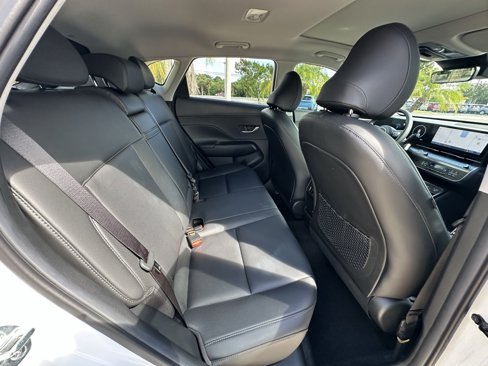 Used 2025 Hyundai Kona Limited image 33
