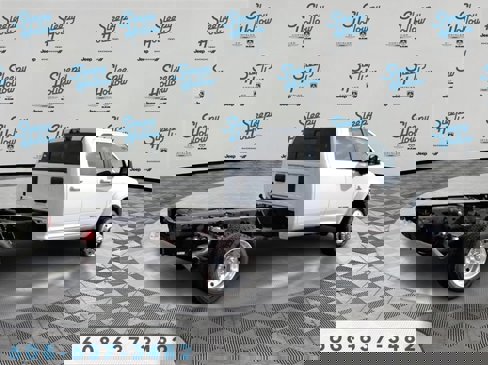 New 2026 RAM 5500 4x4 Crew Cab image 5