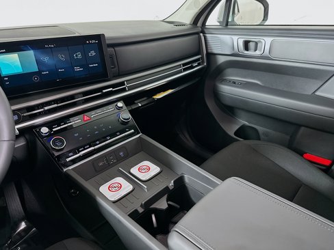 New 2026 Hyundai Santa Fe SE image 21