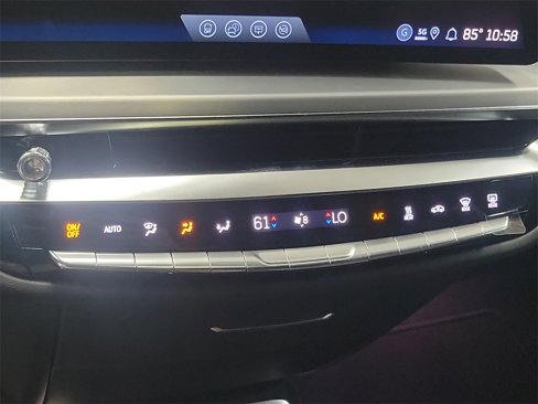 New 2026 Cadillac Lyriq V w/ Exterior Carbon Fiber Package image 15