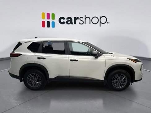 Used 2026 Nissan Rogue S image 6