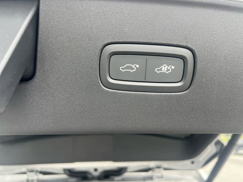 New 2025 Volvo EX90 Ultra image 10