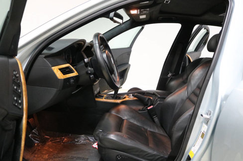 Used 2007 BMW M5 image 29