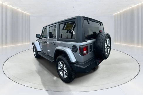 Used 2020 Jeep Wrangler Unlimited Sahara image 5