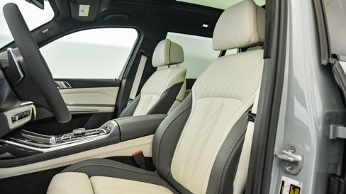New 2026 BMW X7 M60i image 26