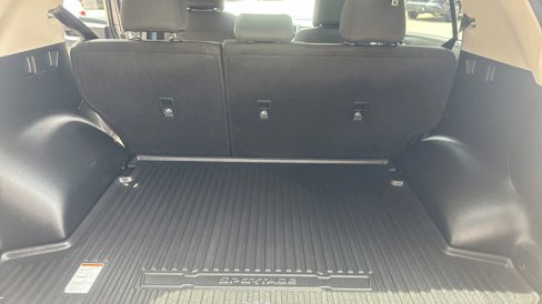 Used 2019 Kia Sportage LX image 13