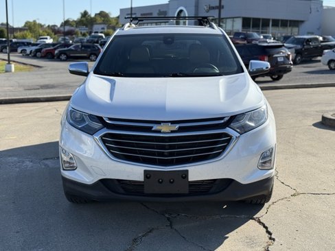 Used 2018 Chevrolet Equinox Premier image 3