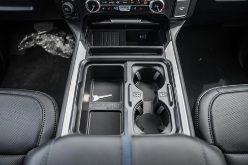 New 2025 Ford F350 Platinum image 38