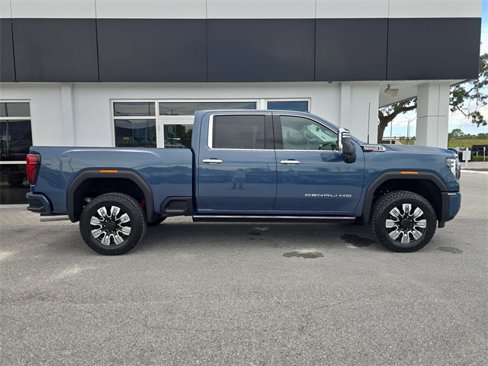 New 2026 GMC Sierra 2500 Denali w/ Denali Reserve Package image 7