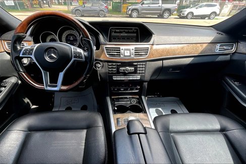 Used 2015 Mercedes-Benz E 350 4MATIC Wagon w/ Premium 1 Package image 15