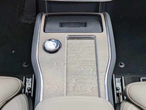 New 2025 Volvo EX90 Ultra image 18