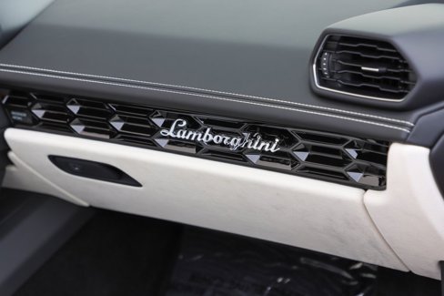 Used 2024 Lamborghini Huracan EVO image 53