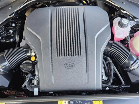 New 2025 Land Rover Range Rover Sport Dynamic SE image 17