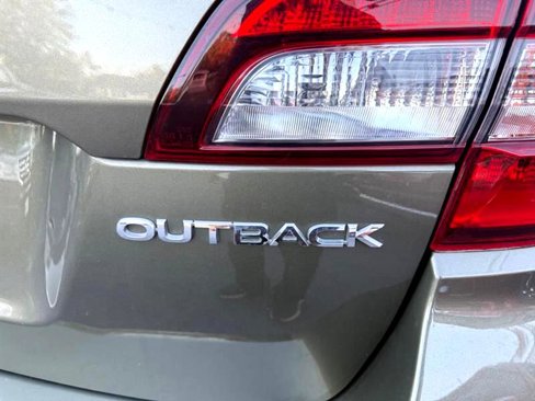 Used 2018 Subaru Outback 2.5i image 29