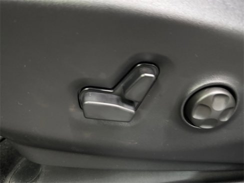 New 2026 Chrysler Pacifica Select image 23