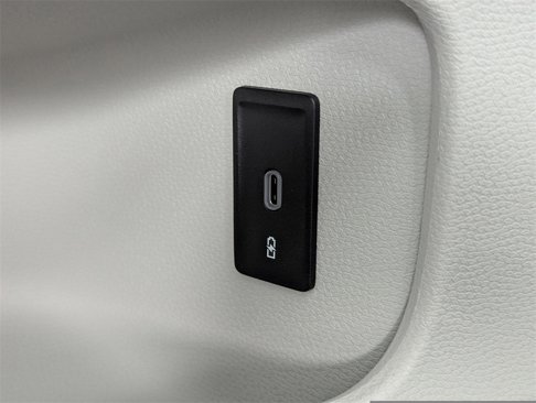 New 2025 Volkswagen ID. Buzz Pro S Plus image 29