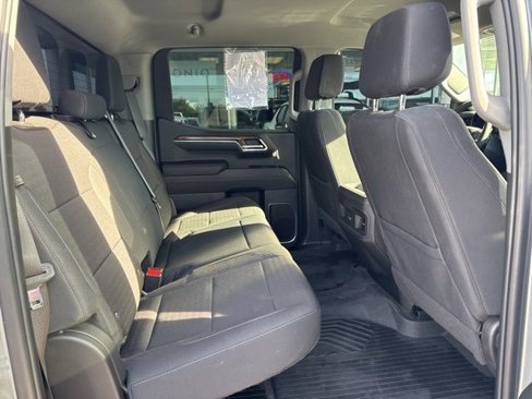 Used 2024 Chevrolet Silverado 1500 RST image 10
