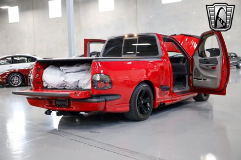 Used 2003 Ford F150 Lightning image 6
