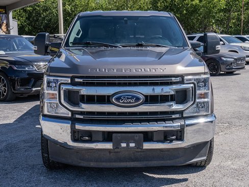 Used 2020 Ford F250 XL w/ STX Appearance Package image 2