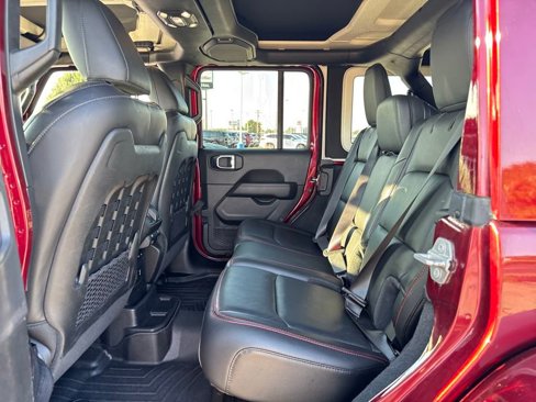 Used 2021 Jeep Wrangler Unlimited Rubicon image 13