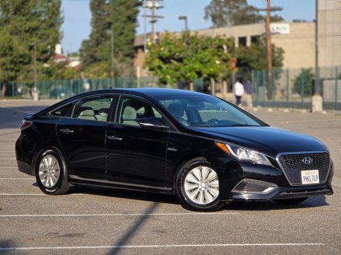Used 2017 Hyundai Sonata SE image 6