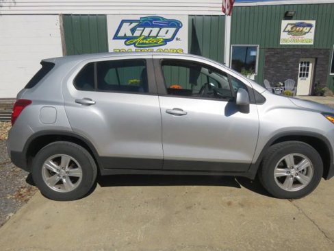 Used 2019 Chevrolet Trax LS image 8