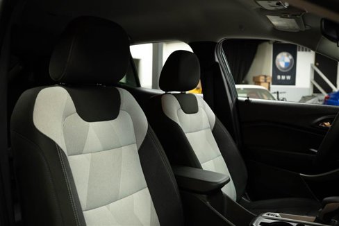 Used 2025 Chevrolet Trax LS image 14