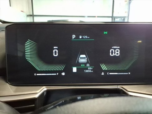 Used 2024 Kia Sorento X-Line EX image 31