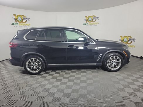 Certified 2022 BMW X5 xDrive40i w/ Premium Package image 8