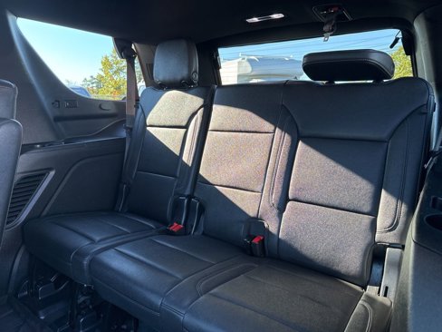 Used 2023 Chevrolet Tahoe Z71 w/ Z71 Off-Road Package image 22